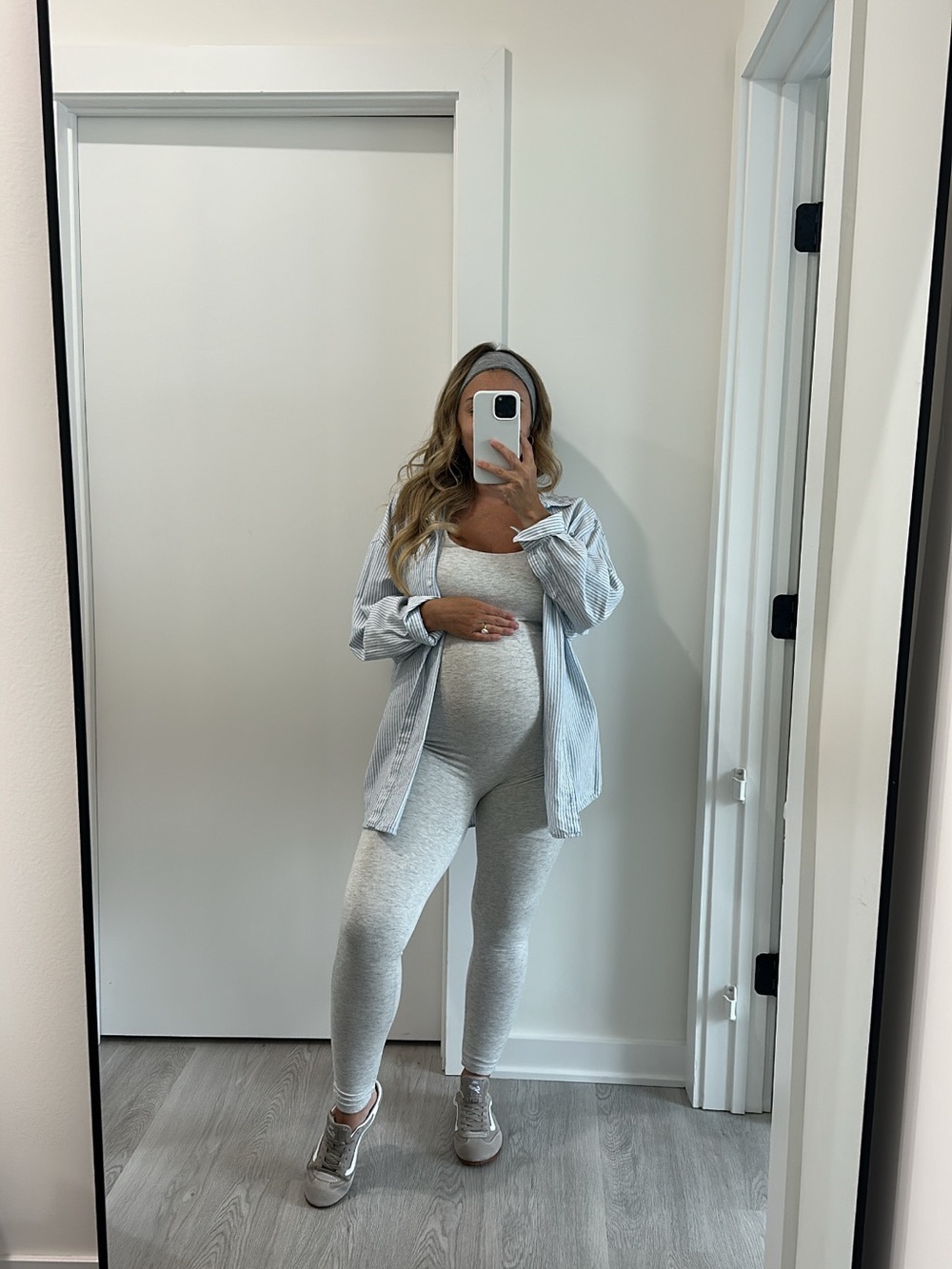 Maternity Seamless Leggings & Tank Set - Light Gray